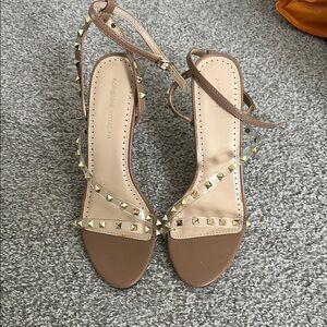 Adrienne Vittadini Tan Studded Sandals with Ankle Strap